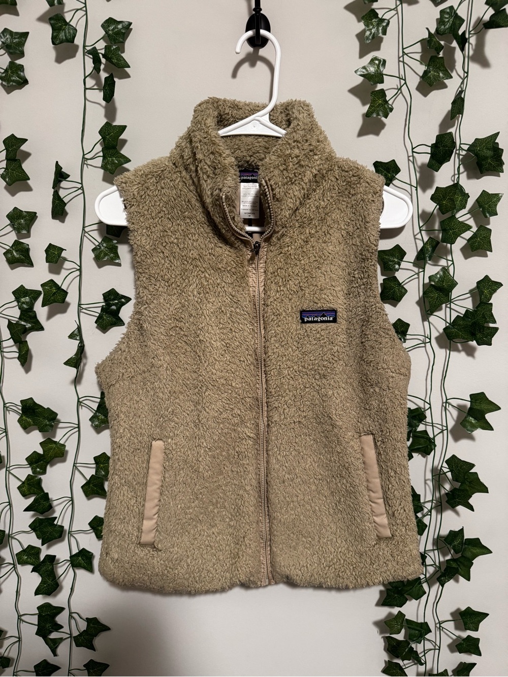 Patagonia Tan Women’s Sherpa Fleece Vest